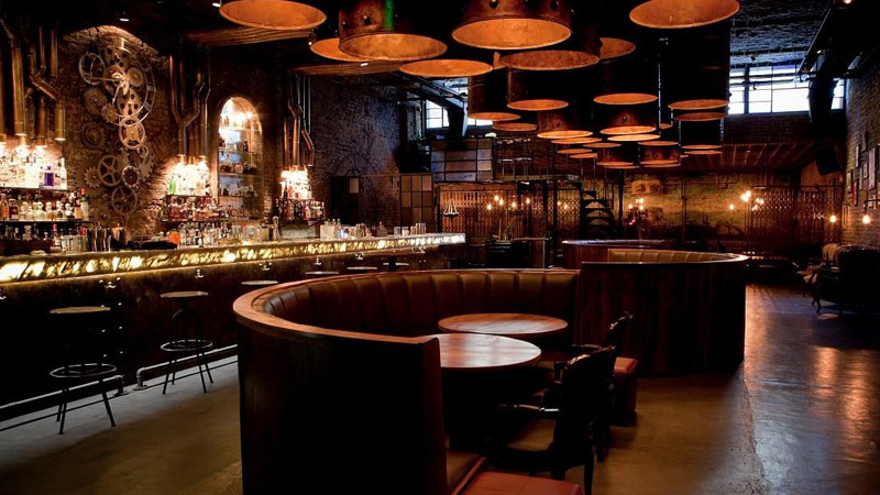 Victoria Brown Bar: imita as antigas fábricas de whisky